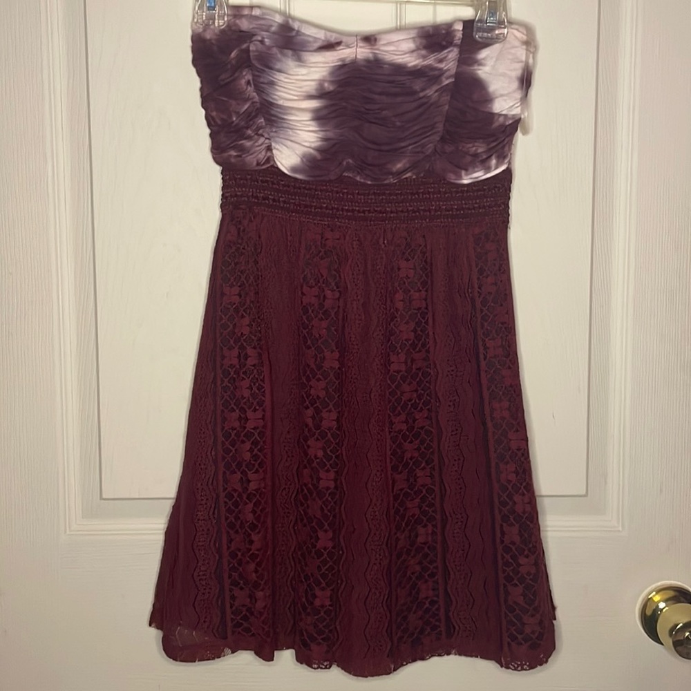 Strapless dress